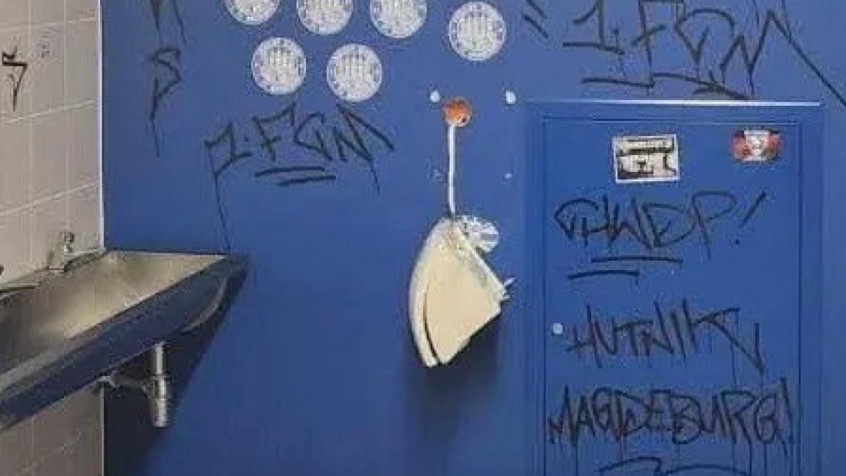 „Den Schweinen näher als Menschen“ – Magdeburger Fans wüten in neuem Stadion