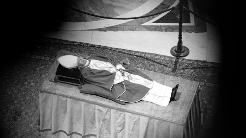 Der Papst ist tot – was jetzt passiert