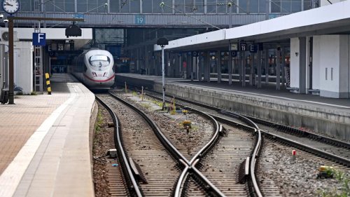 Immer mehr Personen im Gleisbereich behindern Bahnverkehr