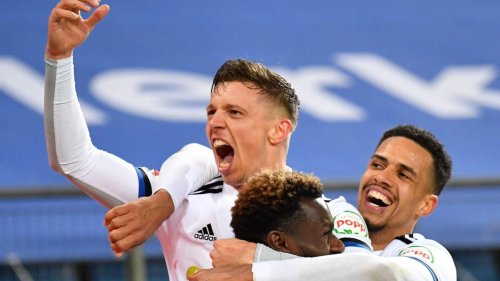 Sonny Kittel dreht das Hamburger Derby für den HSV