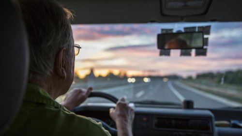 Warum ein Eignungstest für Senioren zu weniger Unfällen führt