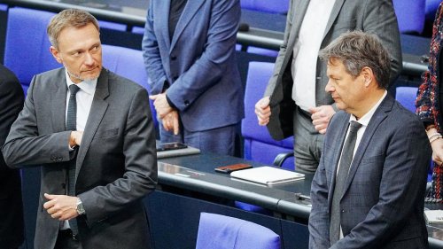 FDP legt zu, SPD und Grüne verlieren