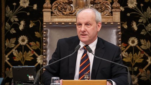 AfD sorgt für Streit und Tumulte bei der ersten Sitzung der neuen Bürgerschaft