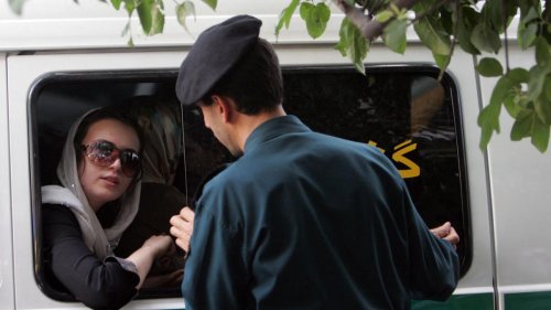 Iran löst Sittenpolizei auf und bildet „Untersuchungsausschuss“ für die Proteste