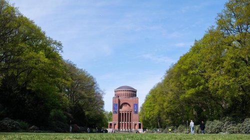 Toter 18-Jähriger im Hamburger Stadtpark hatte laut Polizei Stichverletzungen
