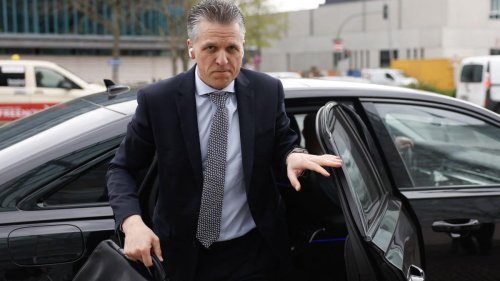 Gesundheit, Pflege, Rente – Frei kündigt „unangenehme“ Einschnitte im Sozialsystem an