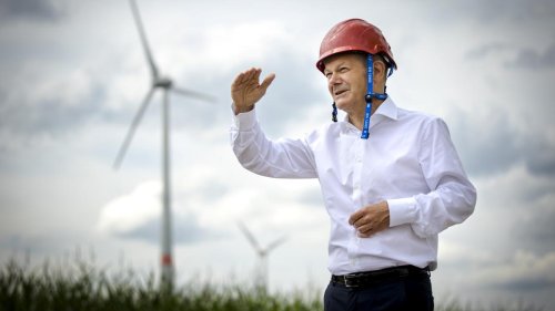 Scholz will bis 2030 „im Schnitt vier bis fünf Windräder jeden Tag“ an Land bauen lassen