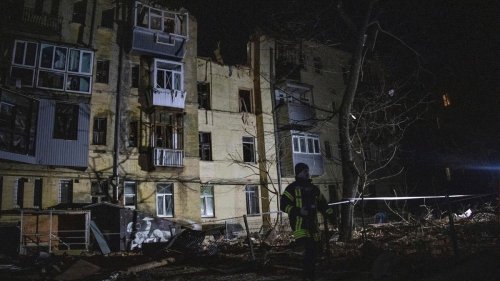 Militärische Lage im Donbass verschärft sich – Fünf Menschen bei Raketenangriff auf Charkiw verletzt