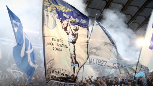 Polizei ermittelt Lazio-Fan mit „Hitlerson“-Trikot – es ist ein Deutscher