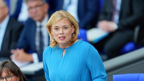 Klöckner rügt Linke für „Genozid“-Zwischenruf
