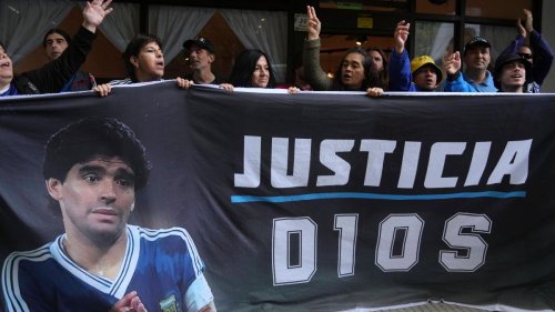 „Horror-Stück“ – Prozess um Maradonas letzte Lebenstage