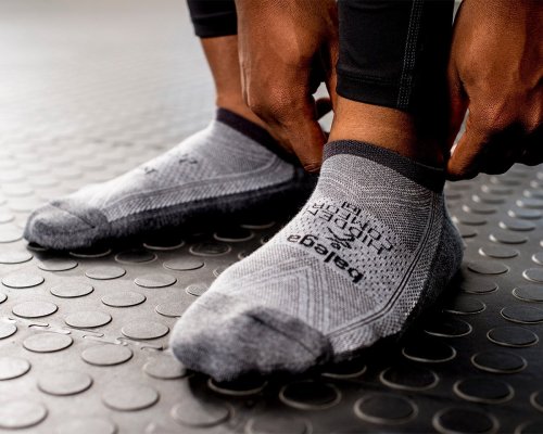 The 10 Best No-Show Socks for Men in 2022 (That won’t slip)