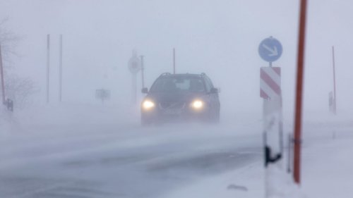 Sturm, Unwetter Deutschland: Orkanböen begleiten Dauerregen, Schnee - Kaltfront bringt Arktikluft | wetter.de