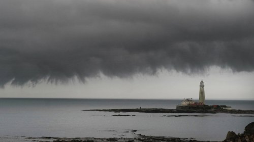 Unwetter am Mittelmeer: Regen, Hagel, Sturm und Tornadogefahr in den Urlaubsgebieten | wetter.de