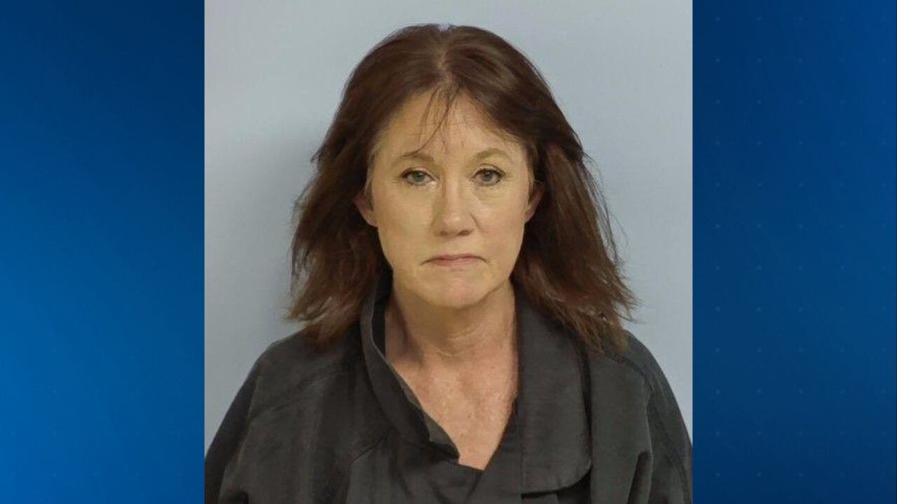 Florida woman charged in $421K property sale fraud spanning multiple states