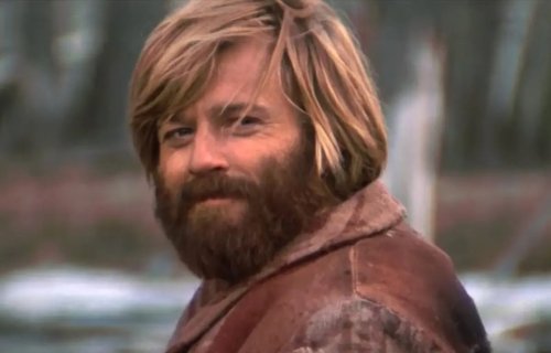 Internet stunned to learn the movie star in this meme is not Zach Galifianakis