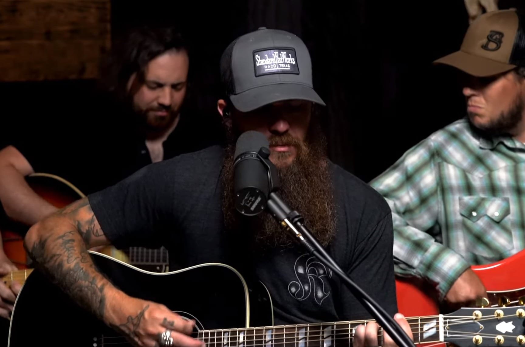 Cody Jinks Releases Acoustic Version Of “Rock And Roll” From Upcoming ‘Adobe Sessions Unplugged’ Record