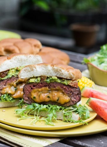 Jalapeno Cheddar Stuffed Burgers Recipe on BBQ Grill AMAZING! | Flipboard