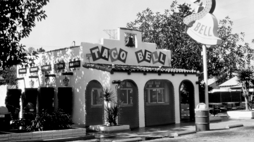 Taco Bell's first restaurants only offered 5 items, and most are no longer on the menu