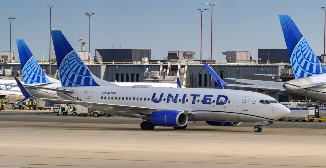 United Pilot Allegedly Dragged Passenger Out Of Bathroom With Pants Around His Ankles For Taking Too Long