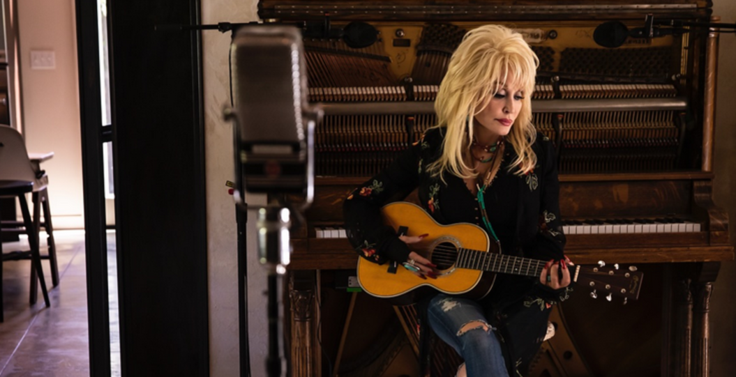 The Heartbreaking Promise Dolly Parton Made To Her Late Husband Carl Dean