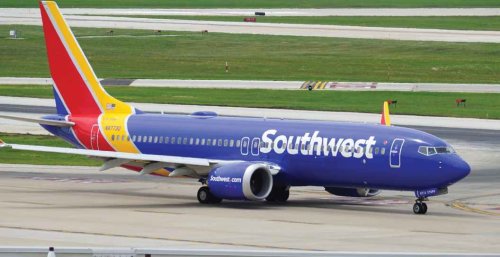 Female Southwest Airlines Passenger Stripped Naked And Pooped On Seat As Plane Landed
