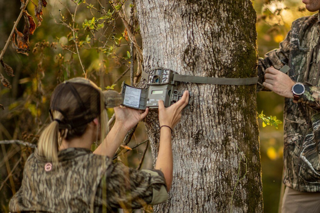 sd game camera card reader