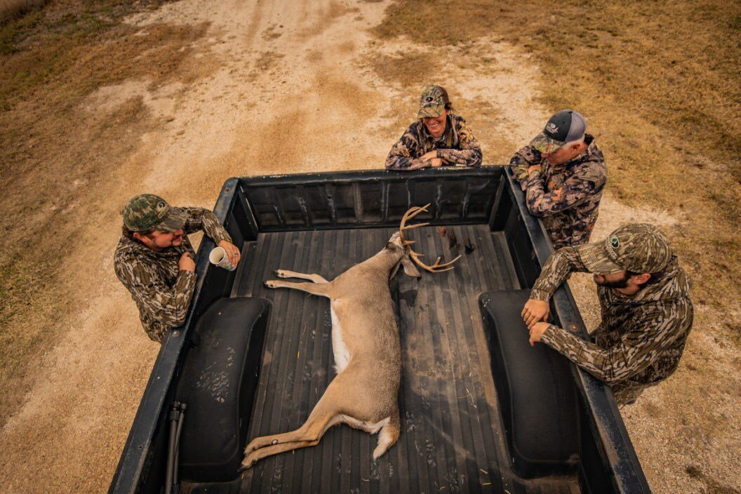 The Ultimate Five-State Deer Hunting Road Trip - cover