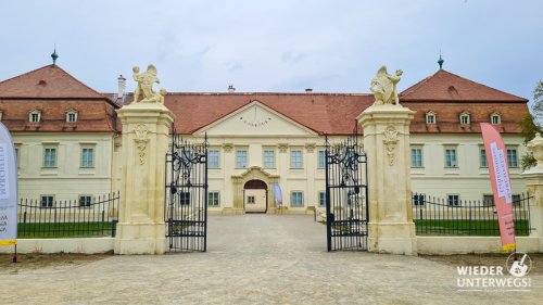 Schloss Marchegg: Von Störchen und anderen Marchfeld-Geheimnissen