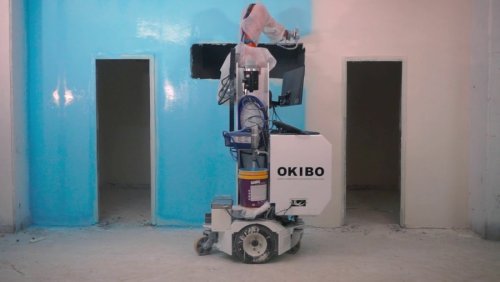 Ein Malerroboter bei der Arbeit