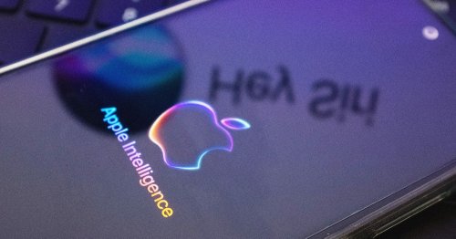 To Truly Fix Siri, Apple May Have to Backtrack on One Key Thing—Privacy