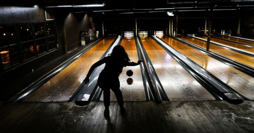 If you're a serious bowler, you need to know about bowling lane oil