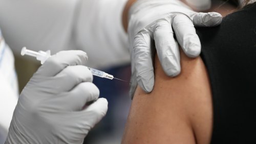 Un nuovo vaccino contro Covid-19 è stato testato sugli esseri umani