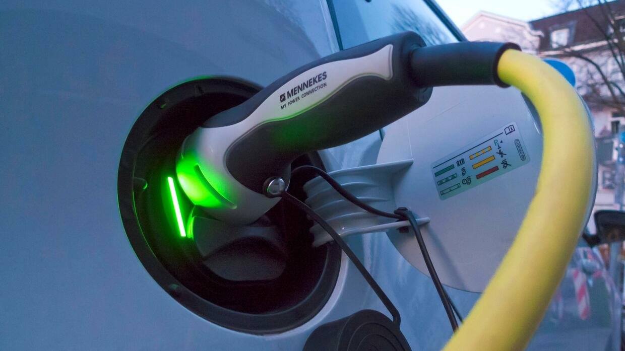  E-Autos sparen gegenüber Benzinern fast 70 Prozent CO2