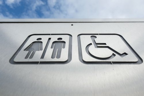 Was der Türspalt in öffentlichen Toiletten über die deutsche Innovations-Angst verrät