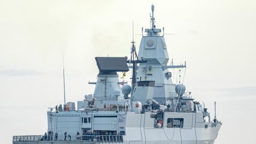  Fregatte „Hessen” schießt Huthi-Drohnen im Roten Meer ab