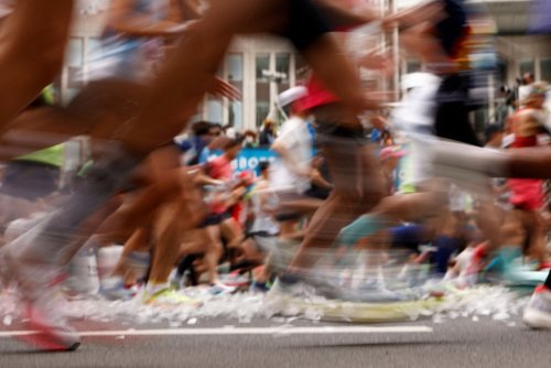 Mit Asics-Aktien ganz vorne mitlaufen