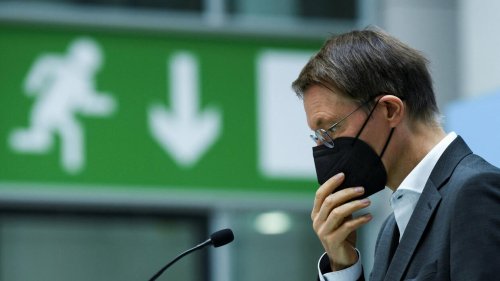  Viel Kritik an Lauterbach: Höhere Zusatzbeiträge „kann sich Deutschland nicht mehr leisten“