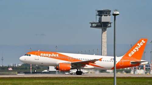  Eurowings will Easyjet-Crews in Berlin einstellen