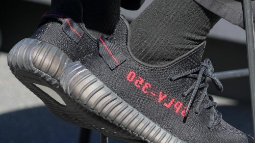 Gewissensfrage nach Kanye-West-Skandal: Soll Adidas die Millionen alten Yeezys verkaufen oder verbrennen?