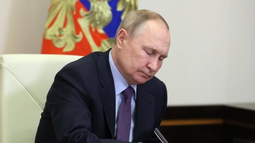  Scholz und Putin telefonieren zum Ukraine-Krieg – Kreml gegen Abzug