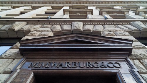  M.M.-Warburg-Eigner forcieren erneut Verkauf der Degussa Bank