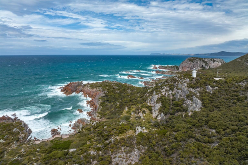 Lost colony found: Scientists unearth ancient oasis off Australian coast