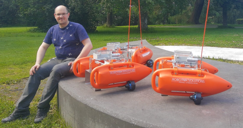 Robotic vehicle makes studying the ocean easy and affordable
