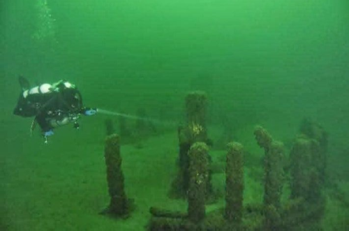 Researchers discover 9000-Year-Old ‘Stonehenge-Like’ Structure in Lake Michigan