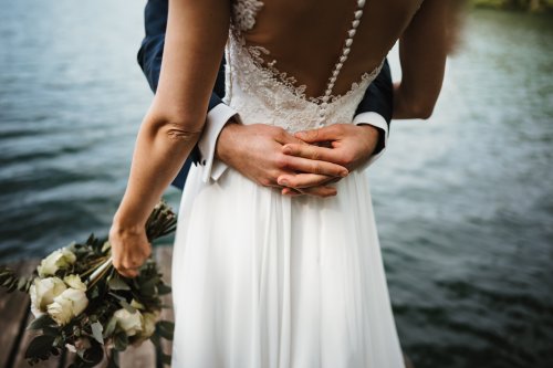 Teurer als gedacht? So viel zahlen Brides 2025 für Hochzeit und Wow-Look