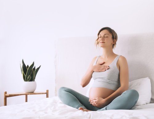Meditation für die Geburt: 5 Tipps für deine entspannte Entbindung