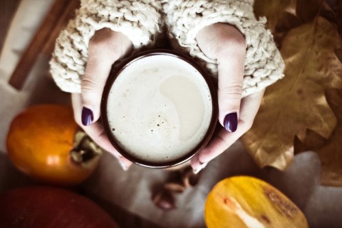 6 leckere Kürbis-Getränke, die dir den Herbst versüßen