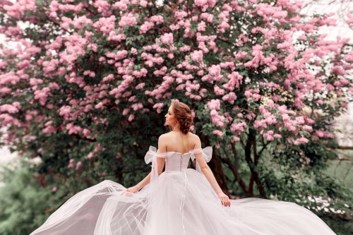 Brautmode: Der wahre Grund, warum Hochzeitskleider weiß sind