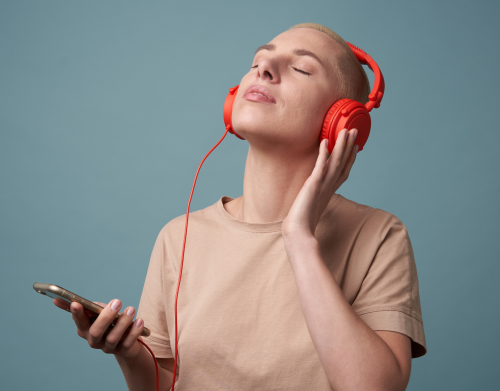 Kopfhörer auf! So kann Musik dir bei einer Panikattacke helfen